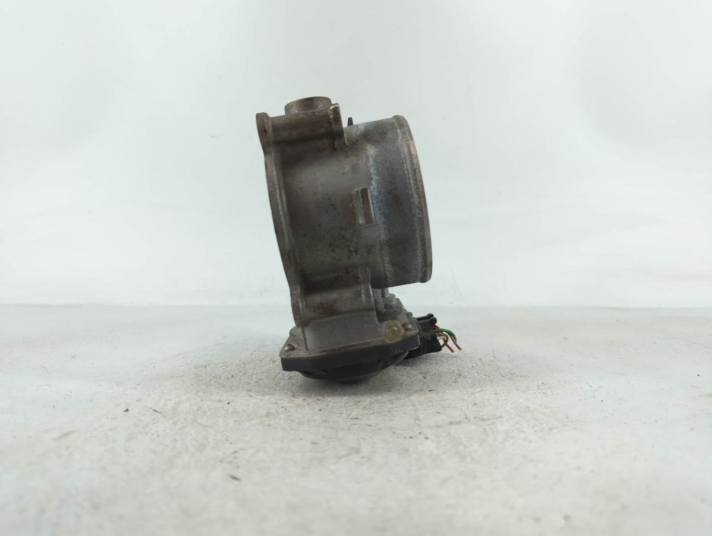 2020-2022 Hyundai Palisade Throttle Body P/N:35100-3L100 Fits Fits 2017 2018 2019 2020 2021 2022 OEM Used Auto Parts - Oemus