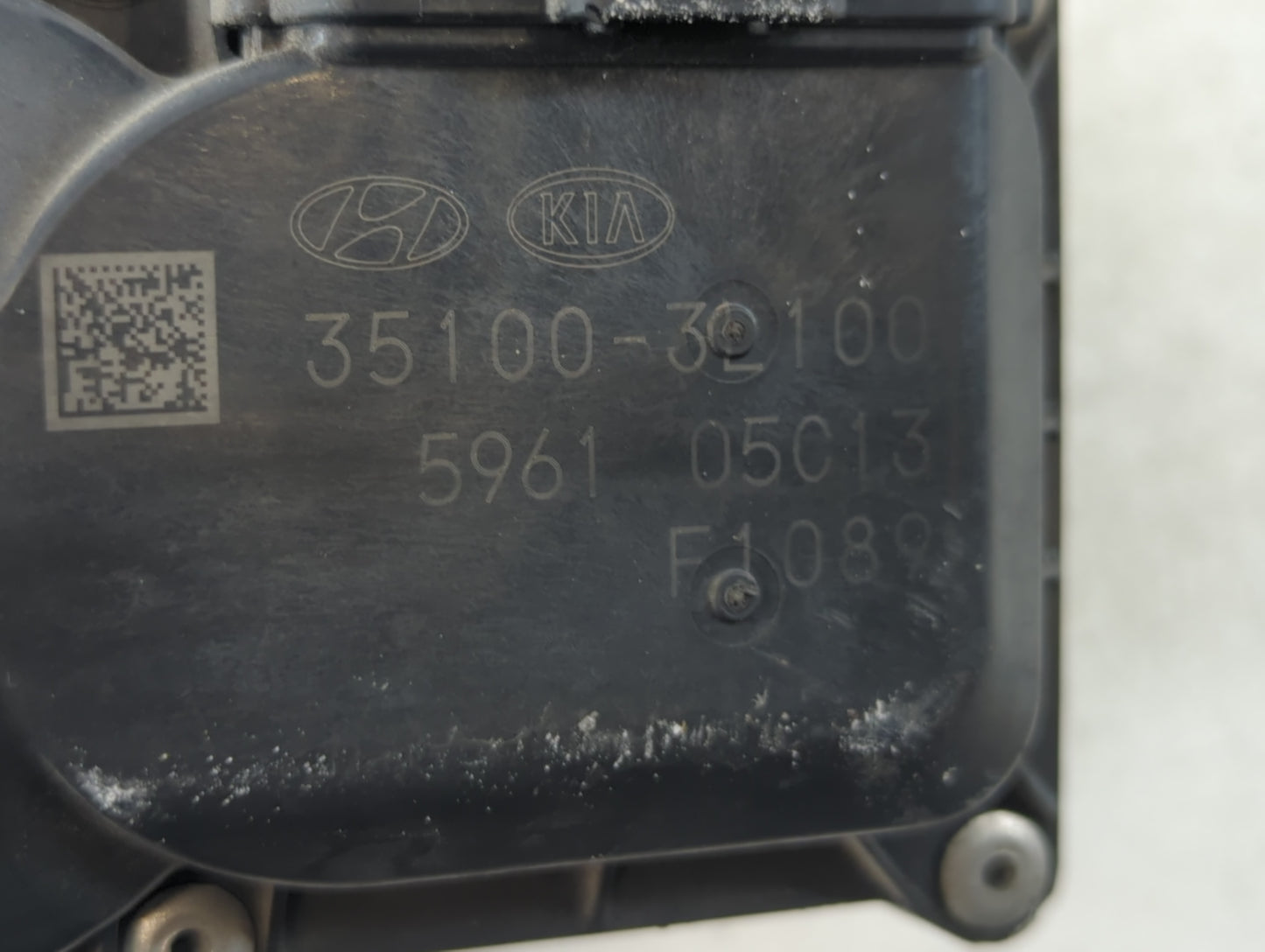 2020-2022 Hyundai Palisade Throttle Body P/N:35100-3L100 Fits Fits 2017 2018 2019 2020 2021 2022 OEM Used Auto Parts - Oemus