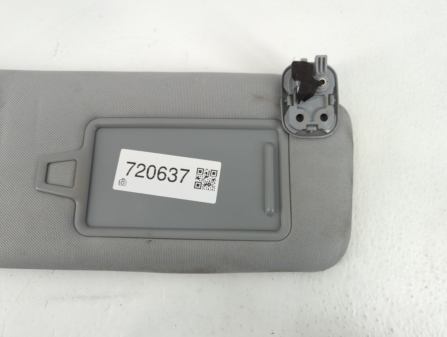 2020-2022 Hyundai Palisade Sun Visor Shade Replacement Driver Left Mirror Fits Fits 2020 2021 2022 OEM Used Auto Parts - Oem