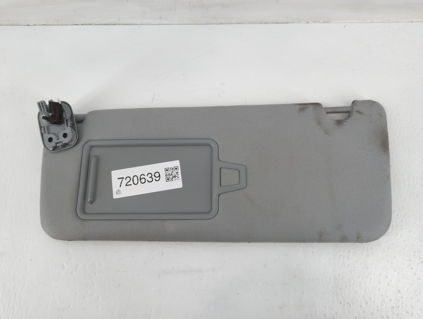 2020-2022 Hyundai Palisade Sun Visor Shade Replacement Driver Left Mirror Fits Fits 2020 2021 2022 OEM Used Auto Parts - Oem