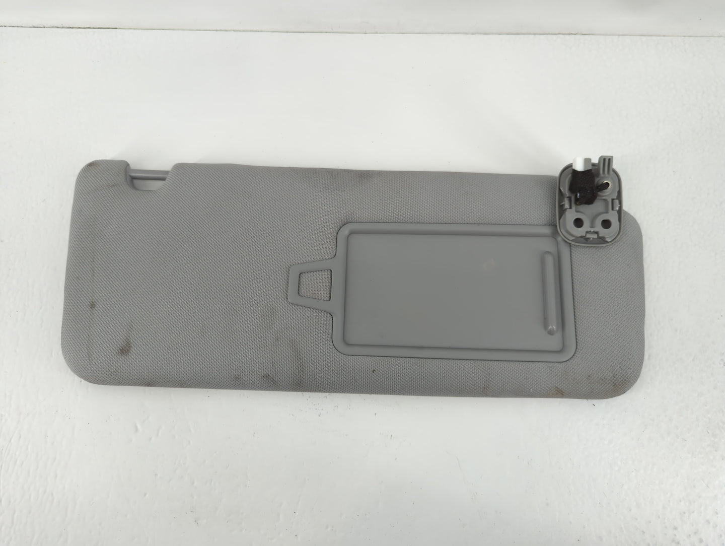 2020-2022 Hyundai Palisade Sun Visor Shade Replacement Passenger Right Mirror Fits Fits 2020 2021 2022 OEM Used Auto Parts -