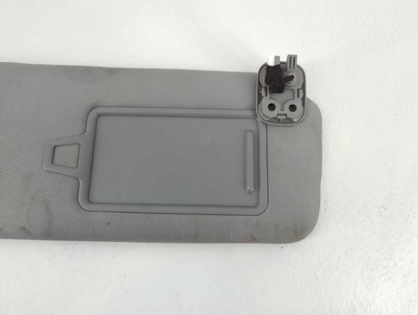 2020-2022 Hyundai Palisade Sun Visor Shade Replacement Passenger Right Mirror Fits Fits 2020 2021 2022 OEM Used Auto Parts -