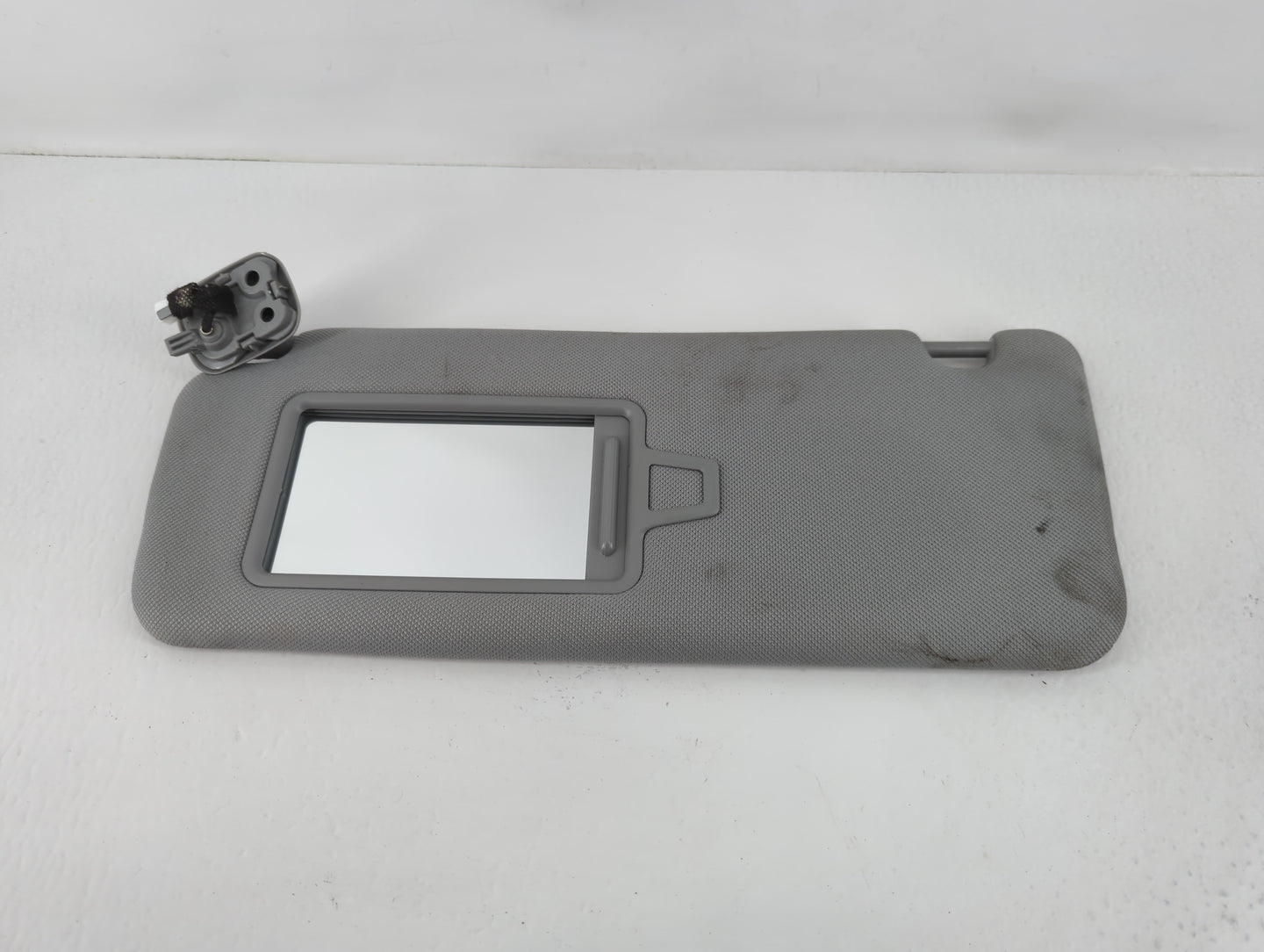 2020-2022 Hyundai Palisade Sun Visor Shade Replacement Driver Left Mirror Fits Fits 2020 2021 2022 OEM Used Auto Parts - Oem