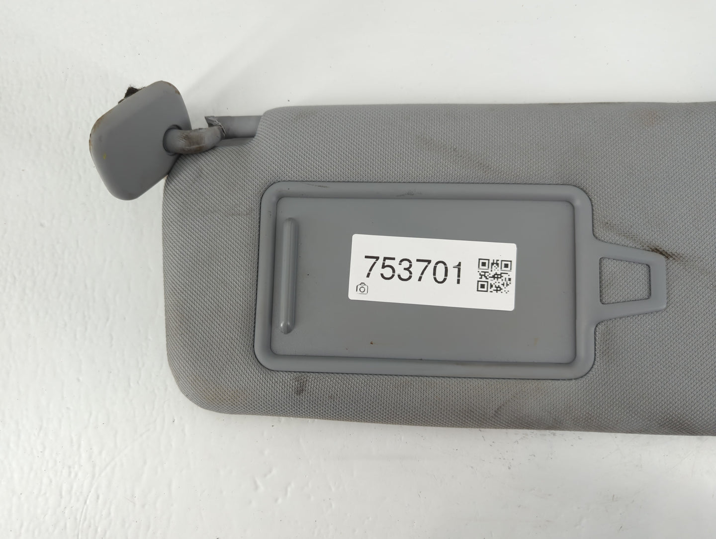 2020-2022 Hyundai Palisade Sun Visor Shade Replacement Driver Left Mirror Fits Fits 2020 2021 2022 OEM Used Auto Parts - Oem