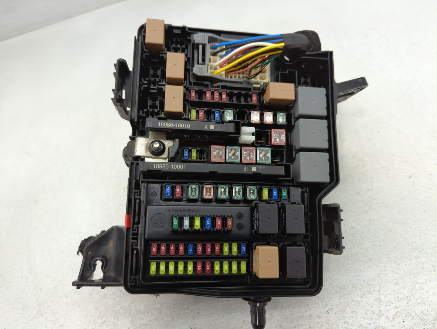 2020-2022 Hyundai Palisade Fusebox Fuse Box Panel Relay Module P/N:EJ524005 N91220-S8270-14 Fits Fits 2020 2021 2022 OEM Use