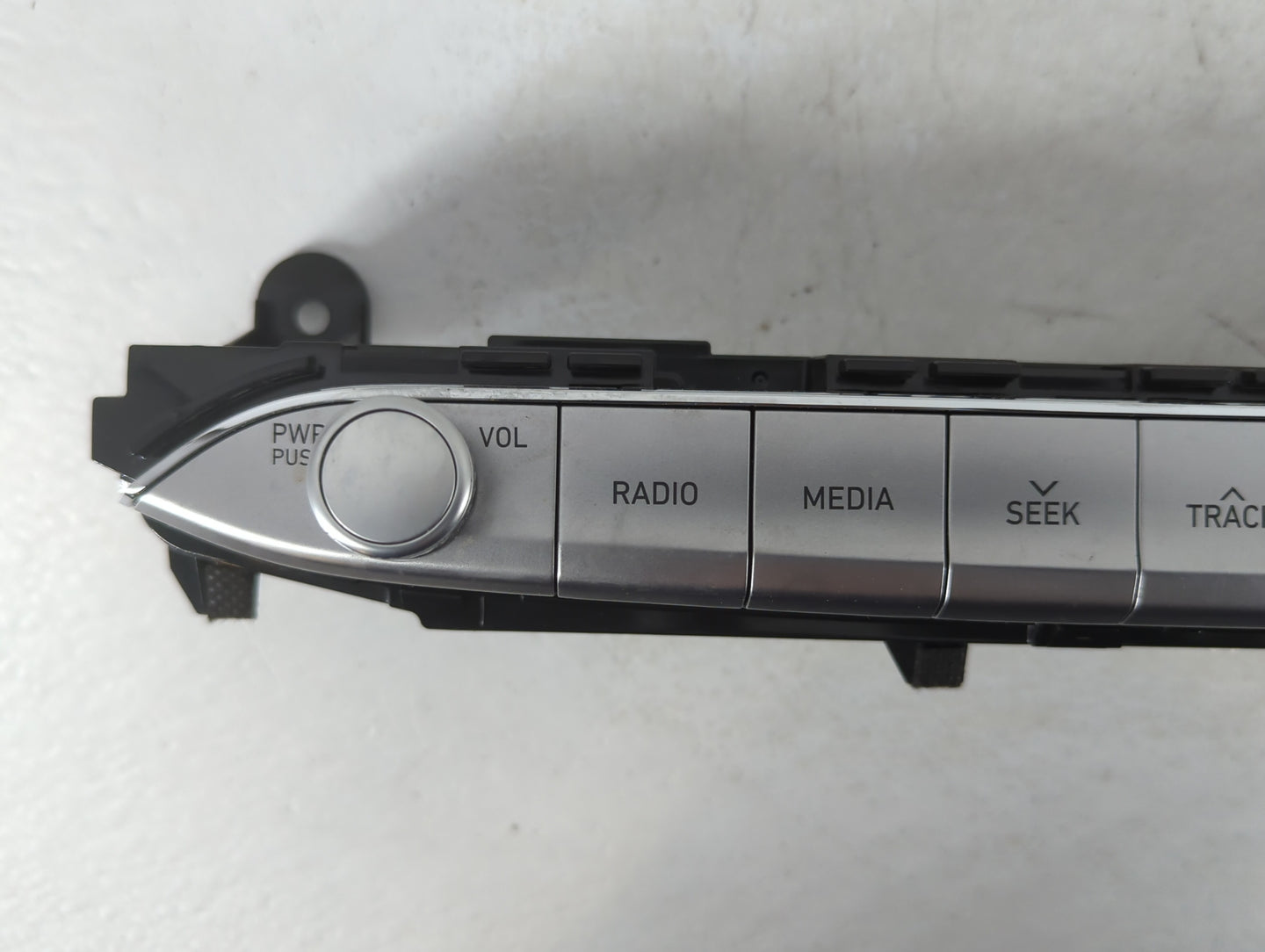 2020-2022 Hyundai Palisade Am Fm Cd Player Radio Receiver - Oemusedautoparts1.com