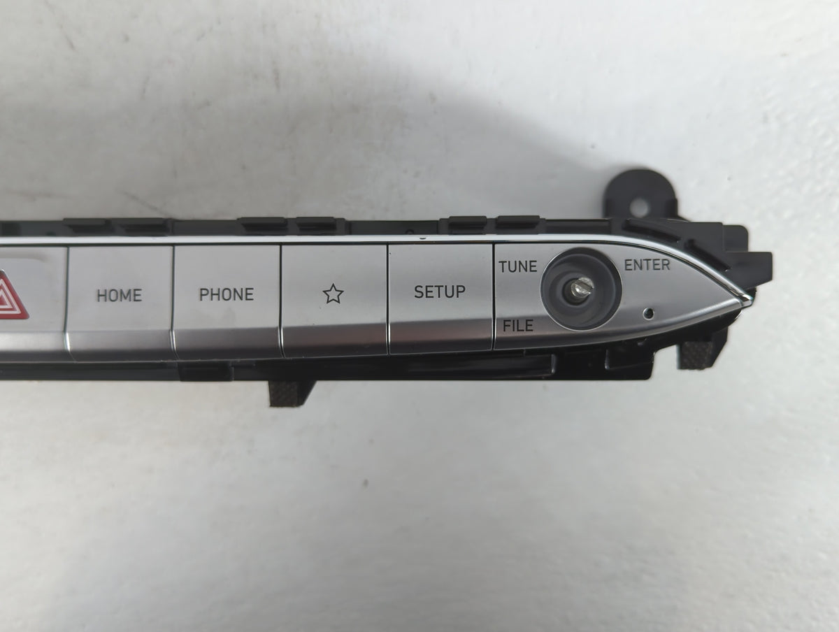 2020-2022 Hyundai Palisade Am Fm Cd Player Radio Receiver 766793 - Oemusedautoparts1.com