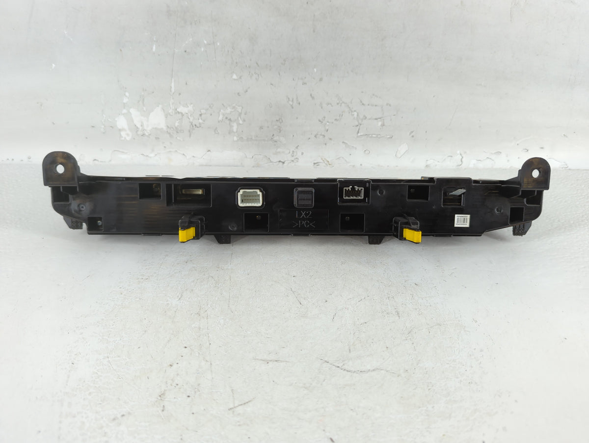 2020-2022 Hyundai Palisade Am Fm Cd Player Radio Receiver 766793 - Oemusedautoparts1.com