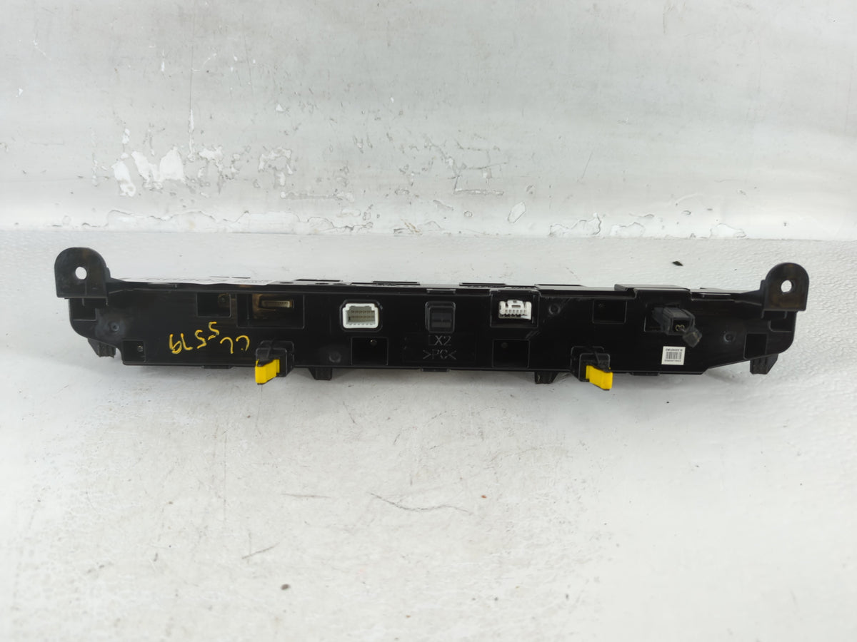 2020-2022 Hyundai Palisade Am Fm Cd Player Radio Receiver 766803 - Oemusedautoparts1.com