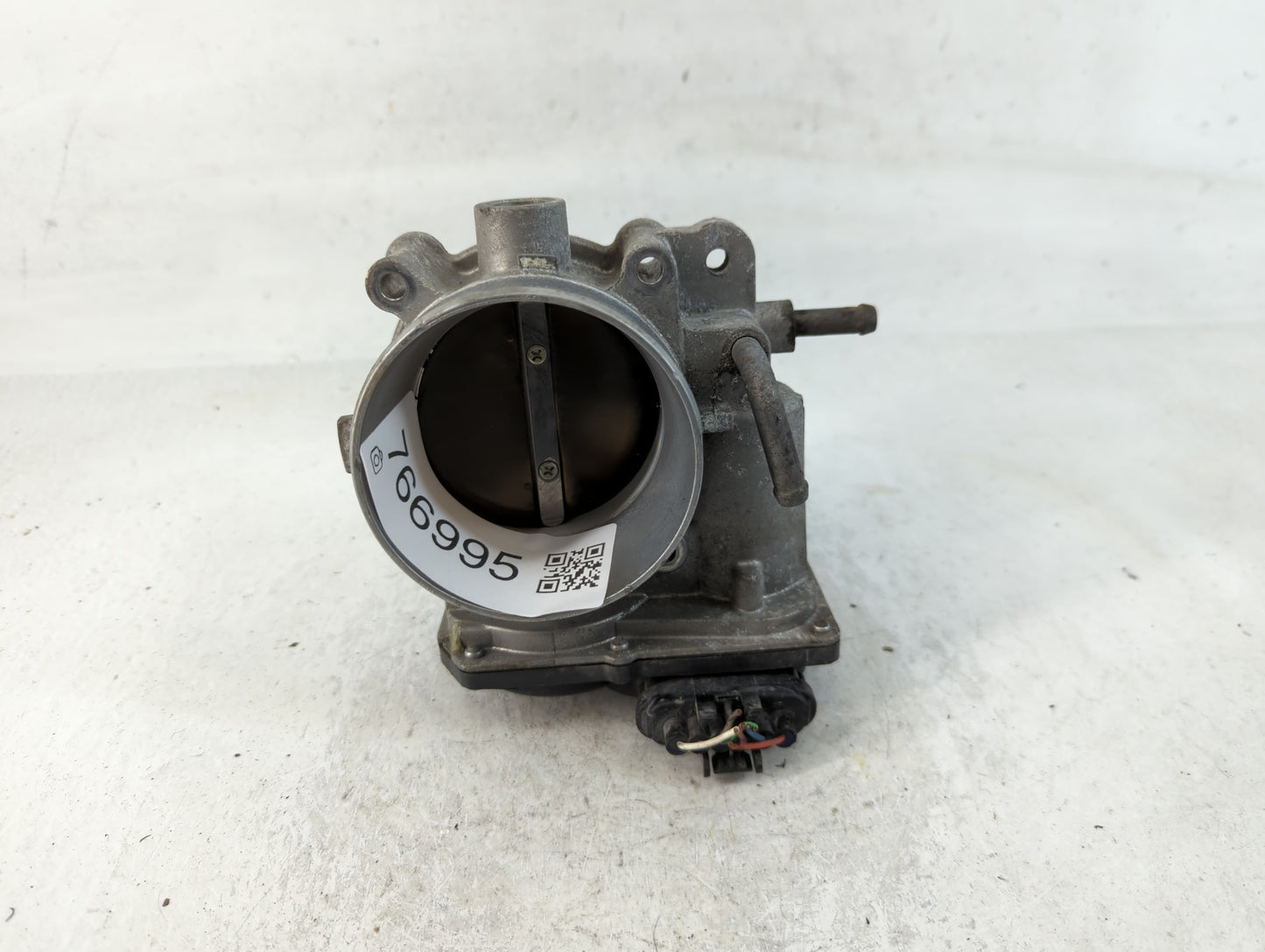 2020-2022 Hyundai Palisade Throttle Body P/N:35100-3E100 Fits Fits 2017 2018 2019 2020 2021 2022 OEM Used Auto Parts - Oemus