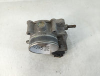 2020-2022 Hyundai Palisade Throttle Body P/N:35100-3E100 Fits Fits 2017 2018 2019 2020 2021 2022 OEM Used Auto Parts - Oemus