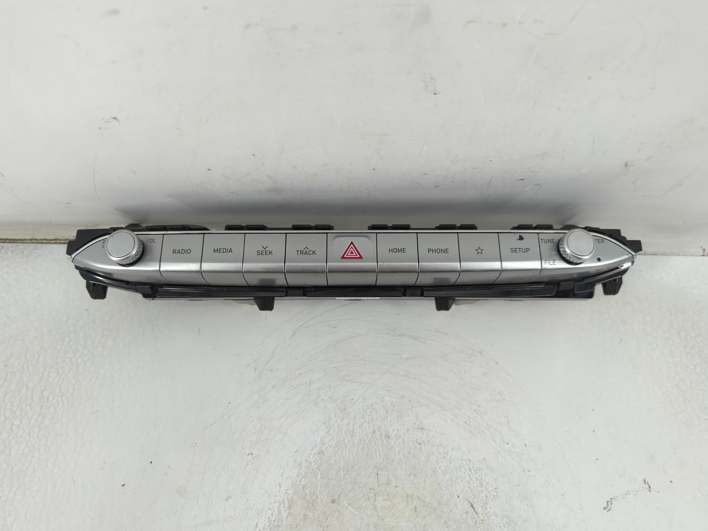 2020-2022 Hyundai Palisade Radio AM FM Cd Player Receiver Replacement P/N:96540S8000SSV Fits Fits 2020 2021 2022 OEM Used Au
