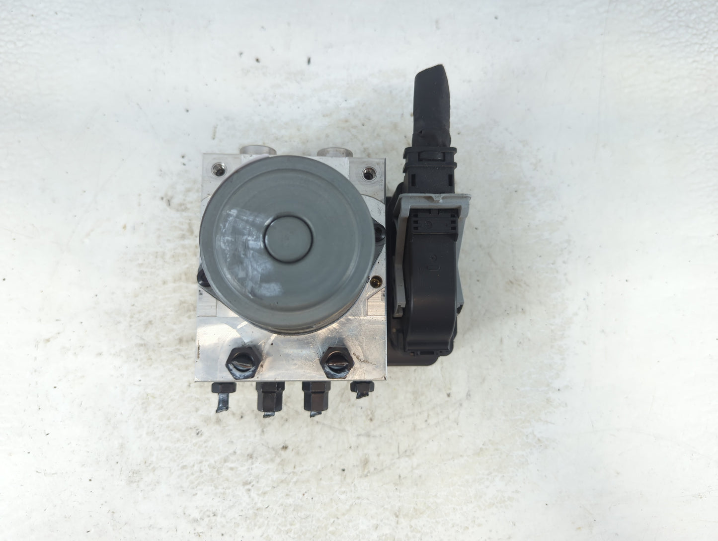 2019-2020 Hyundai Santa Fe ABS Pump Control Module Replacement P/N:58910-S2600 S2589-20840 Fits Fits 2019 2020 OEM Used Auto