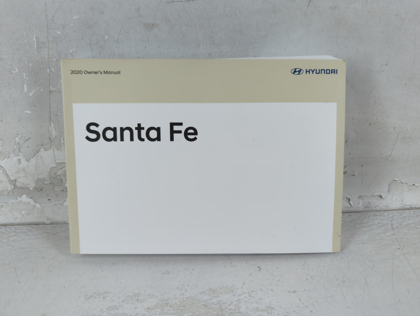 2020 Hyundai Santa Fe Owners Manual Book Guide P/N:LS2U-EU09H OEM Used Auto Parts - Oemusedautoparts1.com
