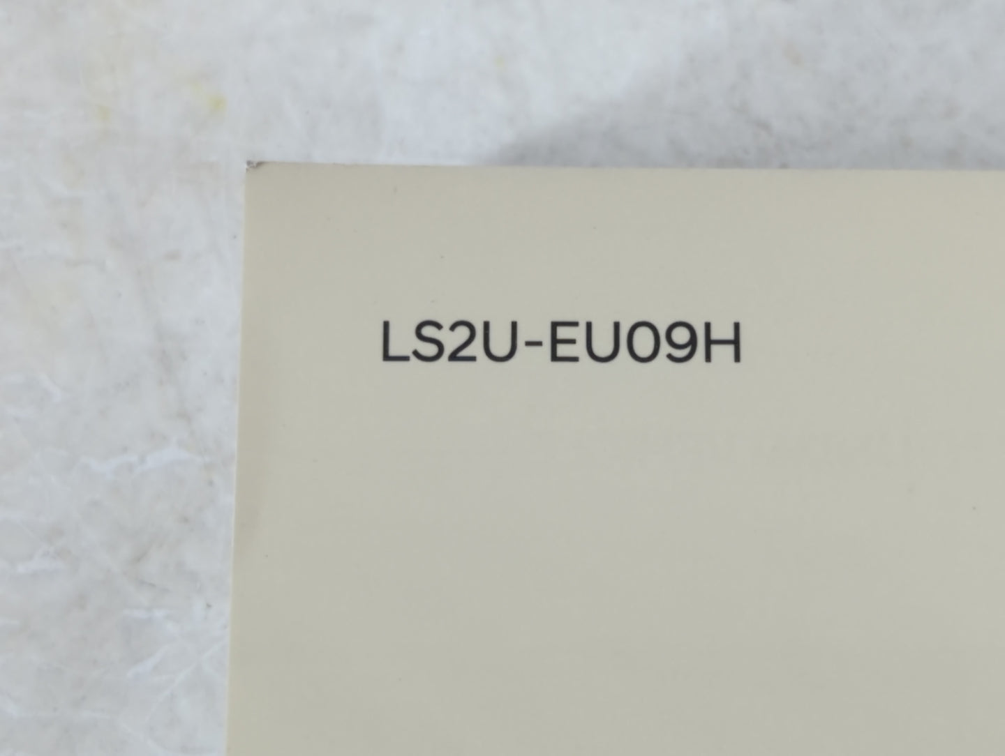 2020 Hyundai Santa Fe Owners Manual Book Guide P/N:LS2U-EU09H OEM Used Auto Parts - Oemusedautoparts1.com