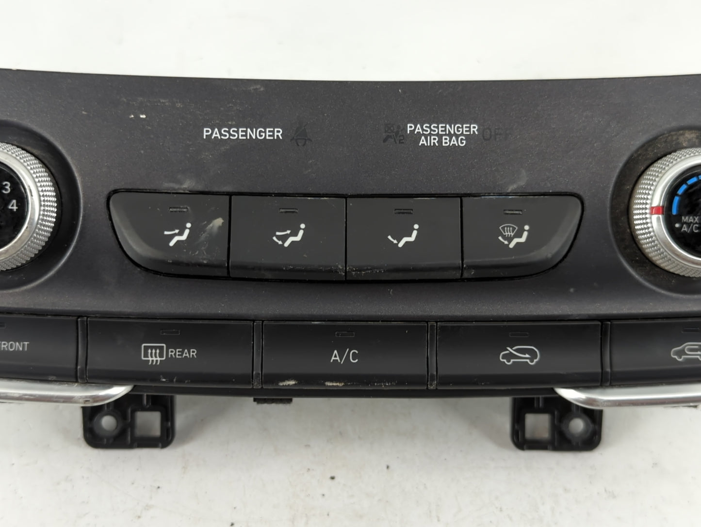 2020 Hyundai Santa Fe Climate Control Module Temperature AC/Heater Replacement P/N:97250-S2AA1 Fits OEM Used Auto Parts - Oe