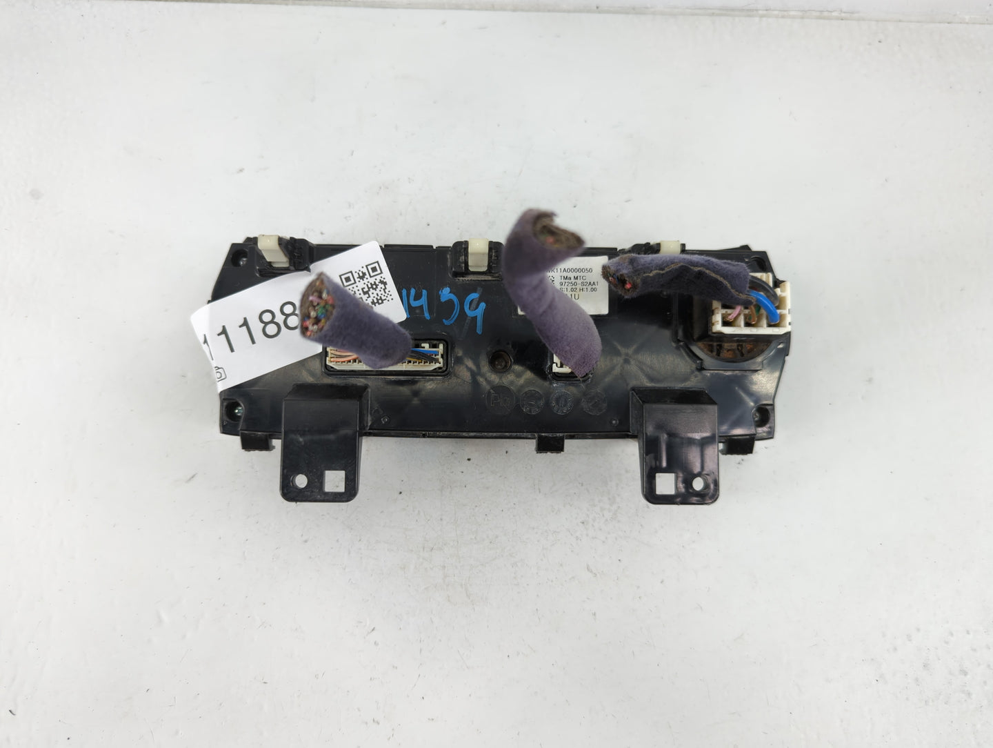 2020 Hyundai Santa Fe Climate Control Module Temperature AC/Heater Replacement P/N:97250-S2AA1 Fits OEM Used Auto Parts - Oe