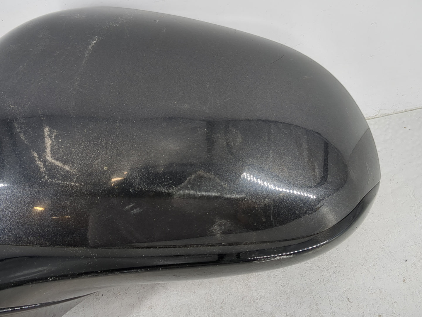 2020 Hyundai Santa Fe Side Mirror Replacement Driver Left View Door Mirror P/N:E13049812 Fits OEM Used Auto Parts - Oemuseda