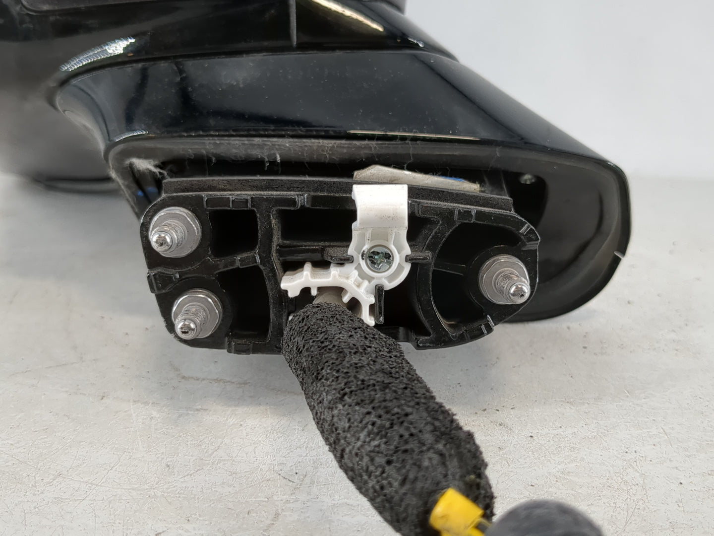 2020 Hyundai Santa Fe Side Mirror Replacement Driver Left View Door Mirror P/N:E13049812 Fits OEM Used Auto Parts - Oemuseda