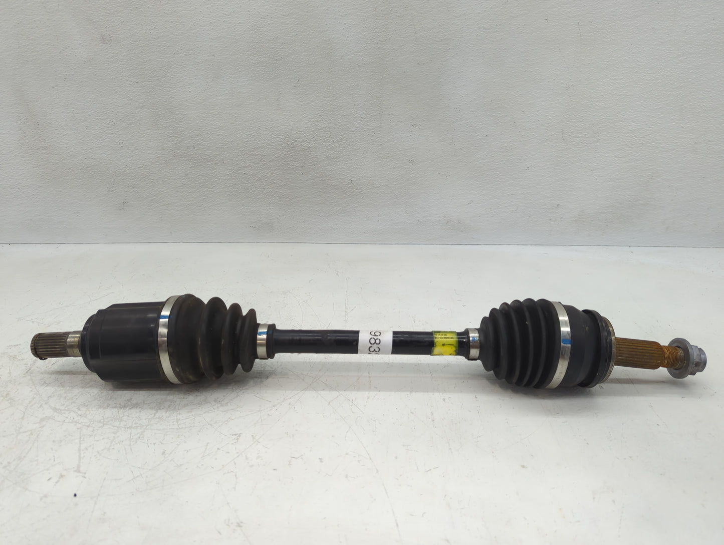 2019-2020 Hyundai Santa Fe Axle Shaft Front Driver Cv C/v - Oemusedautoparts1.com