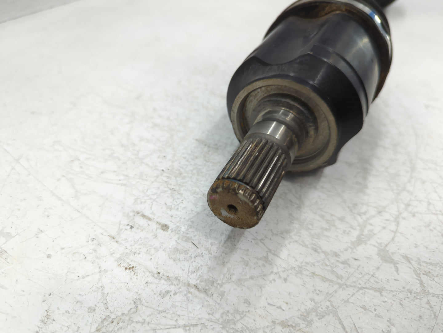2019-2020 Hyundai Santa Fe Axle Shaft Front Driver Cv C/v - Oemusedautoparts1.com