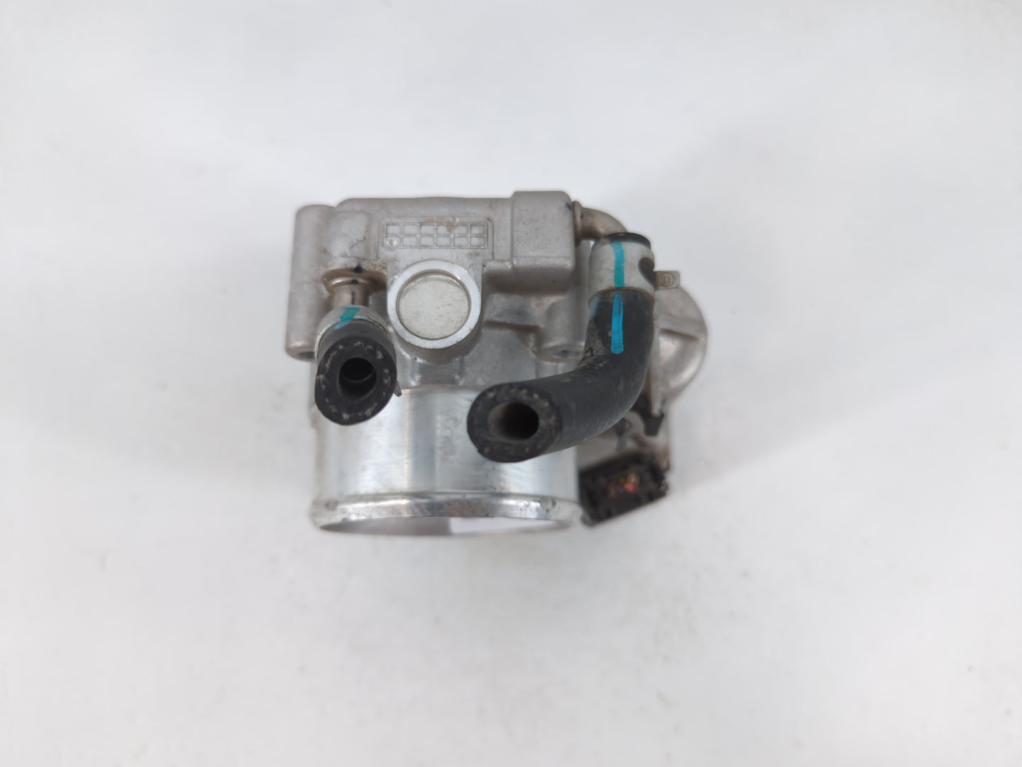 2019-2020 Hyundai Santa Fe Throttle Body P/N:35100-2G600 Fits Fits 2015 2016 2017 2018 2019 2020 2021 OEM Used Auto Parts - 