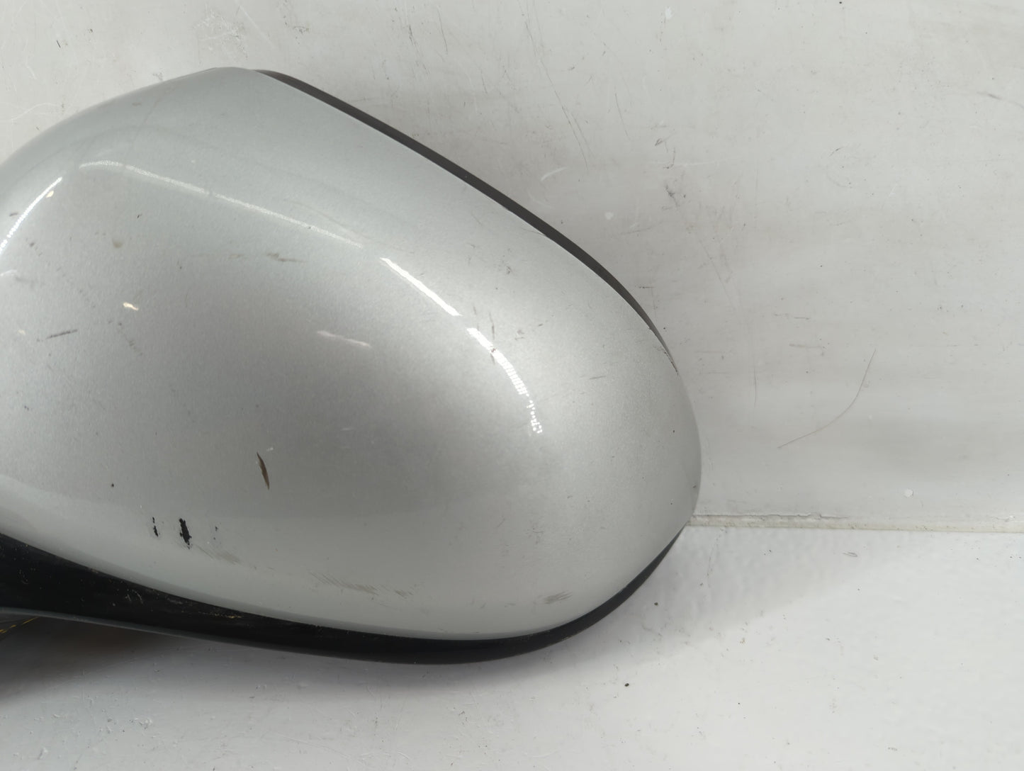 2020 Hyundai Santa Fe Driver Side View Mirror - Left Door Mirror OEM Used - Oemusedautoparts1.com
