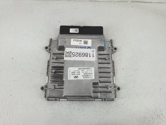 compare product 2020 Hyundai Santa Fe PCM Engine Control Computer ECU ECM PCU OEM P/N:39171-2GTC6 39170-2GTC6 Fits OEM Used Auto Parts