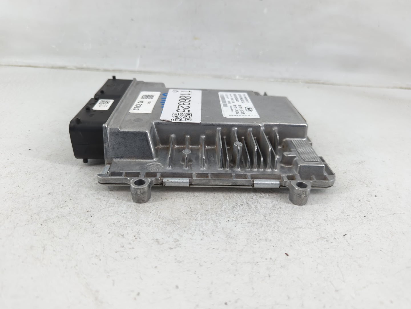 2020 Hyundai Santa Fe PCM Engine Control Computer ECU ECM PCU OEM P/N:39171-2GTC6 39170-2GTC6 Fits OEM Used Auto Parts - Oem