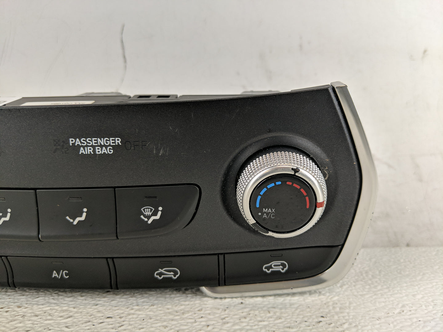 2019-2020 Hyundai Santa Fe Climate Control Module Temperature AC/Heater Replacement P/N:97250-S2AA1 Fits Fits 2019 2020 OEM 