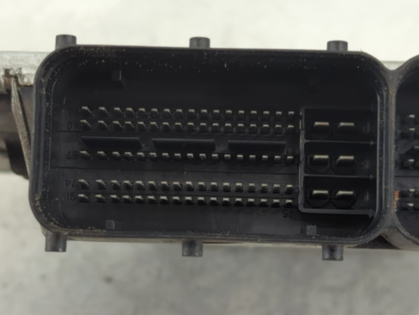 2020 Hyundai Santa Fe PCM Engine Control Computer ECU ECM PCU OEM P/N:39173-2GTE1 39172-2GTE1 Fits OEM Used Auto Parts - Oem