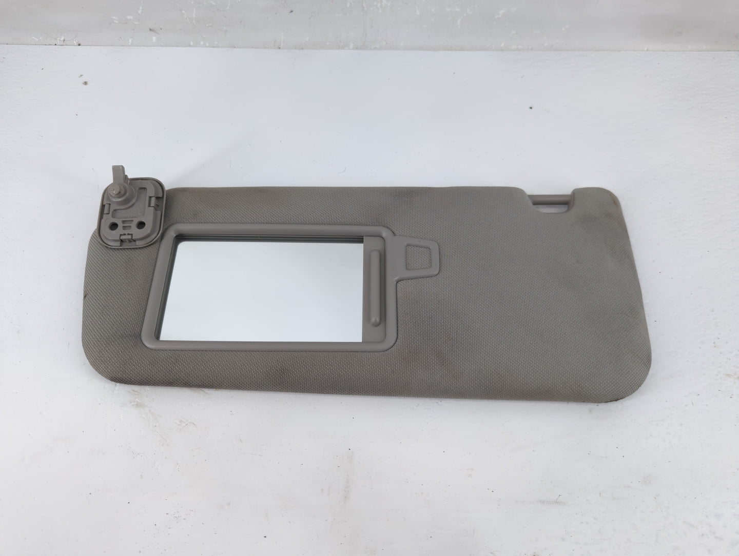 2019-2021 Hyundai Santa Fe Sun Visor Shade Replacement Passenger Right Mirror Fits Fits 2019 2020 2021 OEM Used Auto Parts -