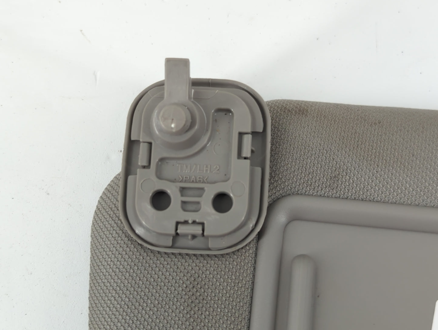 2019-2021 Hyundai Santa Fe Sun Visor Shade Replacement Passenger Right Mirror Fits Fits 2019 2020 2021 OEM Used Auto Parts -