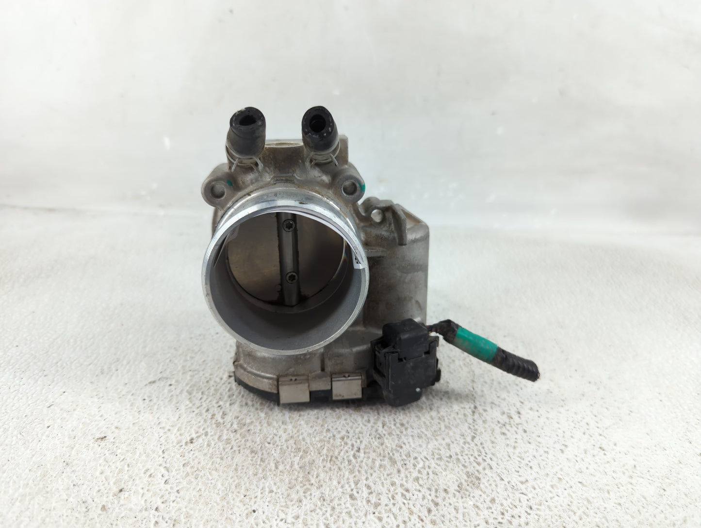 2019-2020 Hyundai Santa Fe Throttle Body P/N:0 280 750 616 35100-2G610 Fits Fits 2015 2016 2017 2018 2019 2020 2021 OEM Used