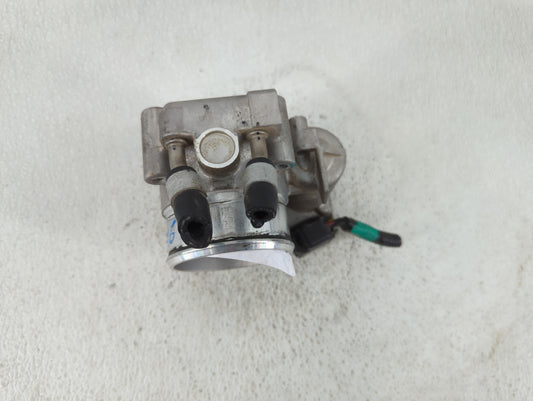 2019-2020 Hyundai Santa Fe Throttle Body P/N:0 280 750 616 35100-2G610 Fits Fits 2015 2016 2017 2018 2019 2020 2021 OEM Used Auto Parts
