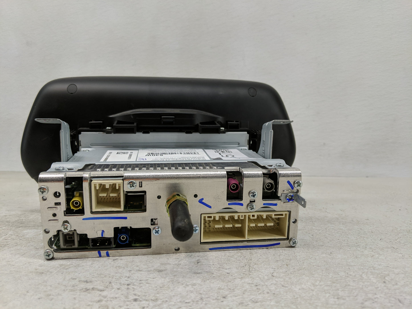 2019-2020 Hyundai Santa Fe Radio AM FM Cd Player Receiver Replacement P/N:96160-S2300VCS Fits Fits 2019 2020 OEM Used Auto P