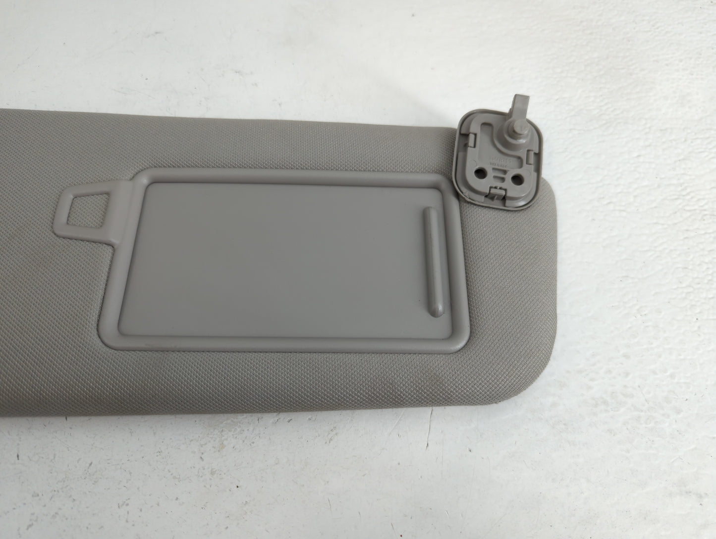 2019-2021 Hyundai Santa Fe Sun Visor Shade Replacement Passenger Right Mirror Fits Fits 2019 2020 2021 OEM Used Auto Parts -