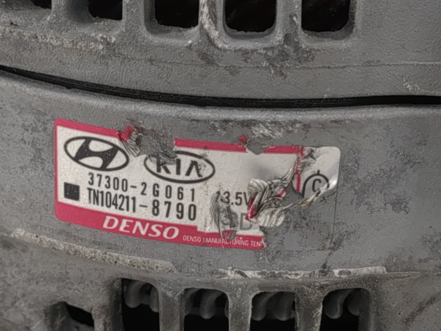 2019-2020 Hyundai Santa Fe Alternator Replacement Generator Charging Assembly Engine OEM P/N:TN104211-8790 37300-2G061 Fits 