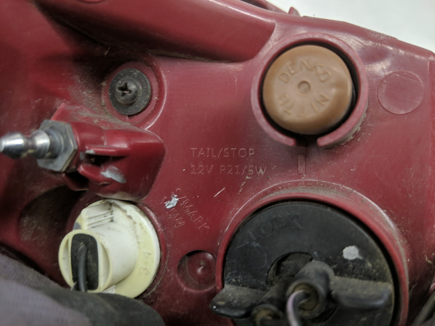 2019-2020 Hyundai Santa Fe Tail Light Assembly Passenger Right OEM Fits Fits 2019 2020 OEM Used Auto Parts - Oemusedautopart