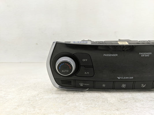 2020 Hyundai Santa Fe Climate Control Module Temperature AC/Heater Replacement P/N:97250-S2301 Fits OEM Used Auto Parts