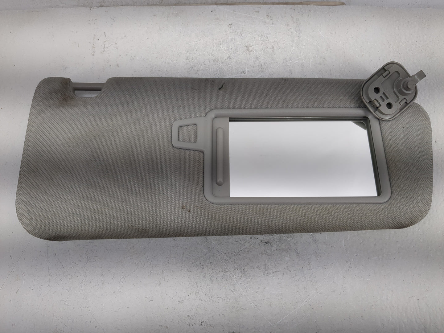 2019-2021 Hyundai Santa Fe Sun Visor Shade Replacement Passenger Right Mirror Fits Fits 2019 2020 2021 OEM Used Auto Parts -