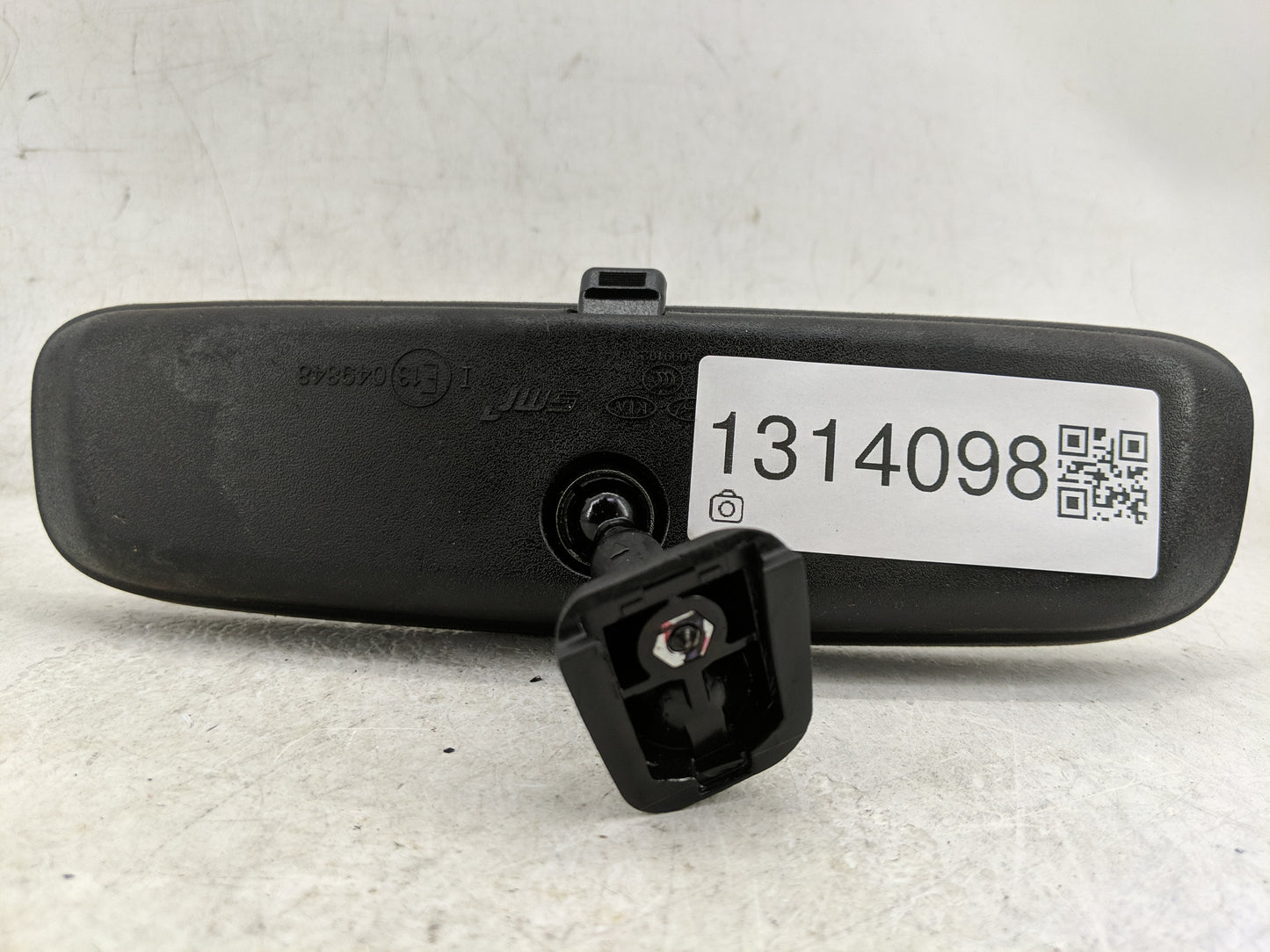 2015-2020 Hyundai Santa Fe Interior Rear View Mirror Replacement OEM P/N:A099102 Fits OEM Used Auto Parts - Oemusedautoparts
