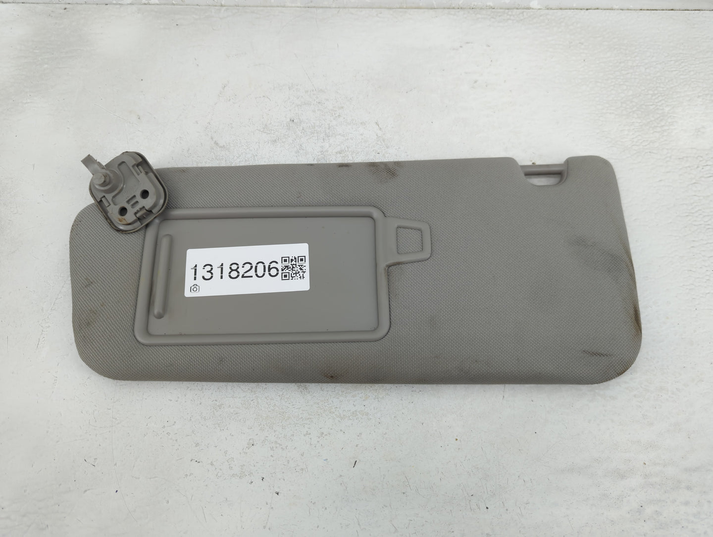 2019-2021 Hyundai Santa Fe Sun Visor Shade Replacement Driver Left Mirror Fits Fits 2019 2020 2021 OEM Used Auto Parts - Oem