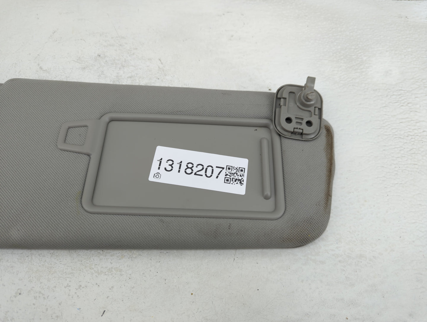 2019-2021 Hyundai Santa Fe Sun Visor Shade Replacement Passenger Right Mirror Fits Fits 2019 2020 2021 OEM Used Auto Parts -