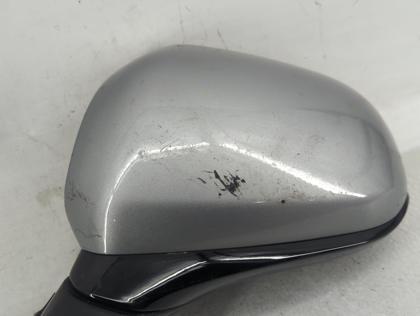 2020 Hyundai Santa Fe Driver Side View Mirror - Left Door Mirror OEM Used - Oemusedautoparts1.com