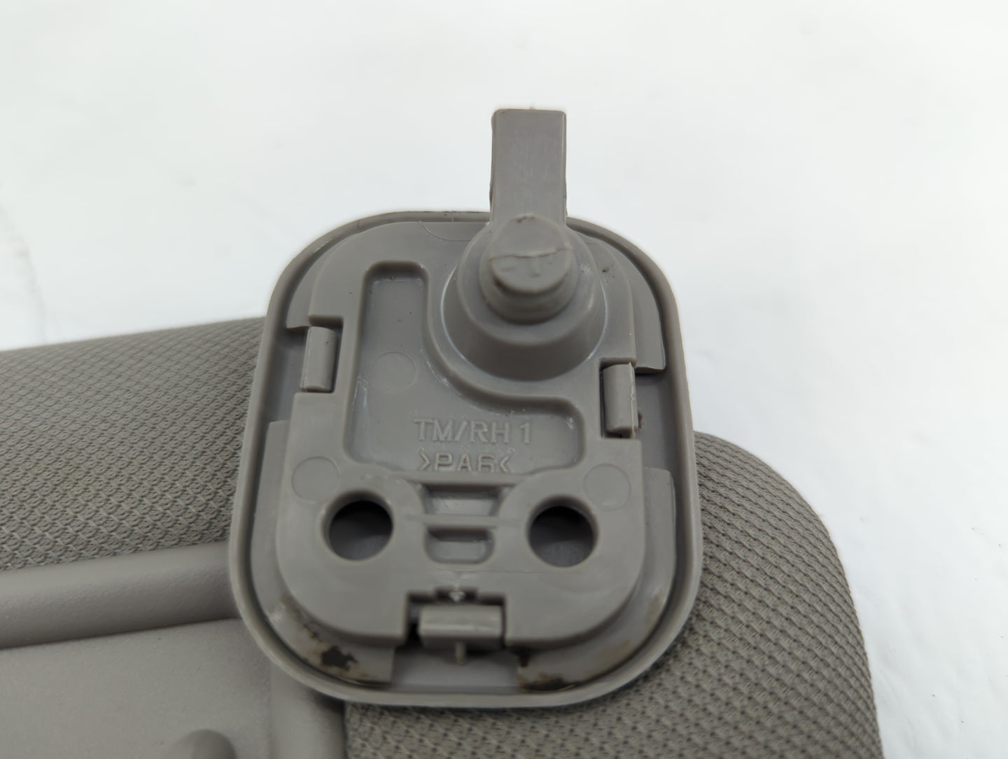 2020 Hyundai Santa Fe Sun Visor Shade Replacement Passenger Right Mirror Fits OEM Used Auto Parts - Oemusedautoparts1.com