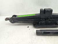 2020 Hyundai Santa Fe Spare Scissor Car Jack - Oemusedautoparts1.com