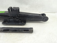 2020 Hyundai Santa Fe Spare Scissor Car Jack - Oemusedautoparts1.com