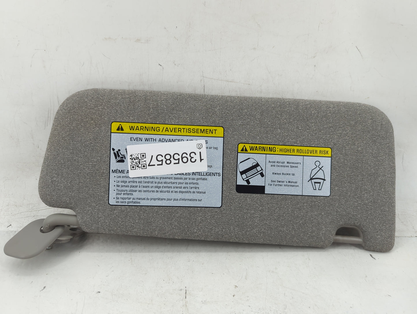 2019-2021 Hyundai Santa Fe Sun Visor Shade Replacement Driver Left Mirror Fits Fits 2019 2020 2021 OEM Used Auto Parts - Oem