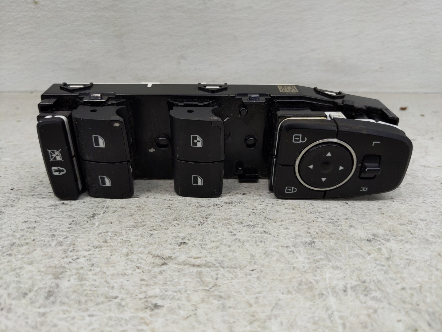 2019-2020 Hyundai Santa Fe Master Power Window Switch Replacement Driver Side Left P/N:93571S1050NNB Fits Fits 2019 2020 OEM